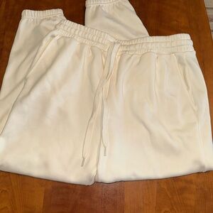 Fabletics Women's Cream Jogger Sweatpants XL